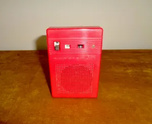1960s Perdio Mini Six PR24 Pocket Transistor Radio In Red And White Plastic