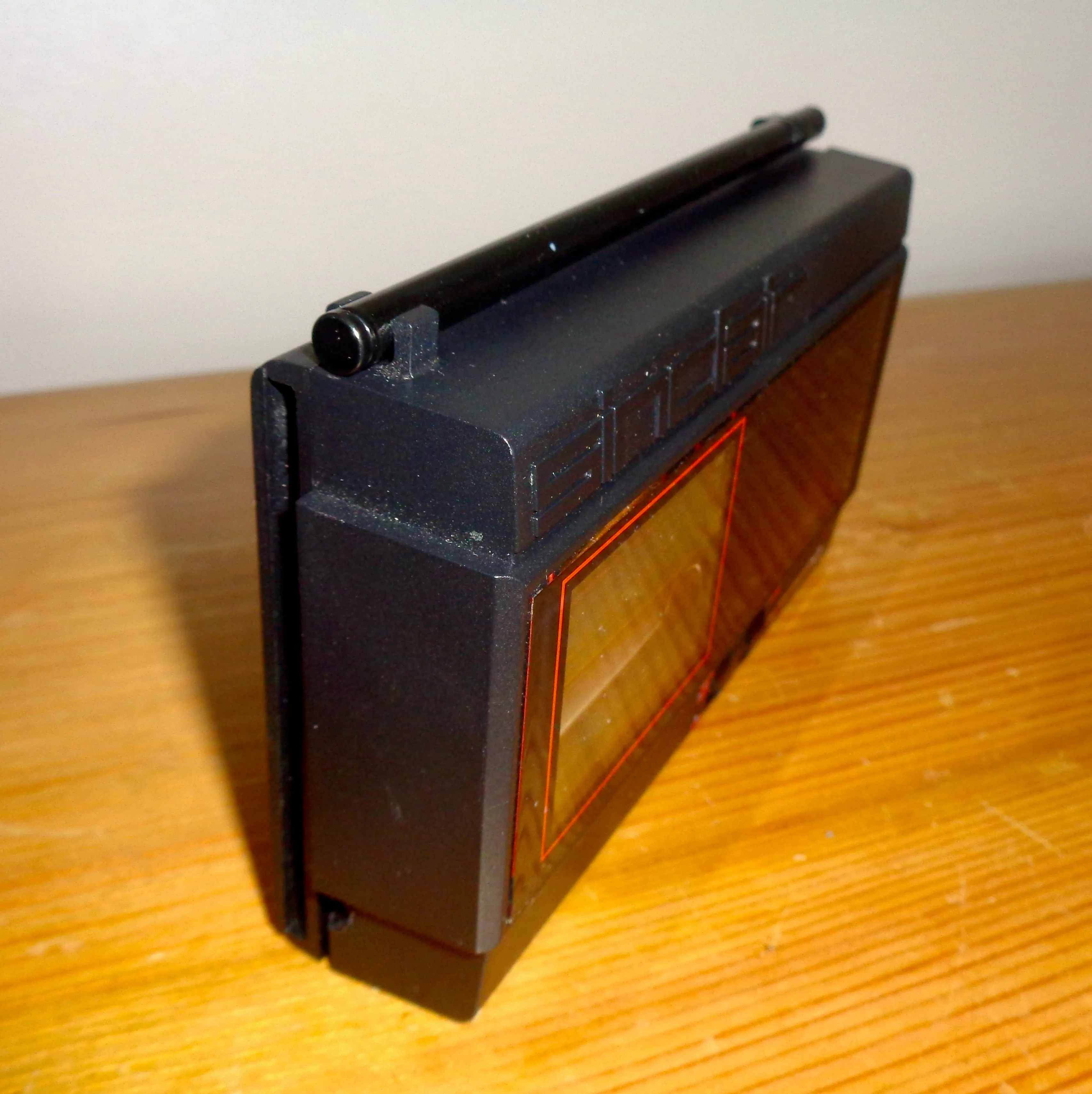 1980s Portable Sinclair Flat Screen Pocket Television TV 80 FTV1