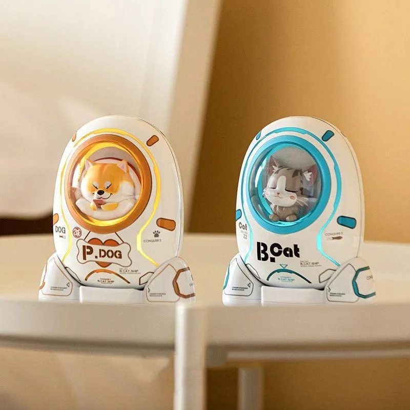 Buttery Cat & Corgi Spaceship portable power source