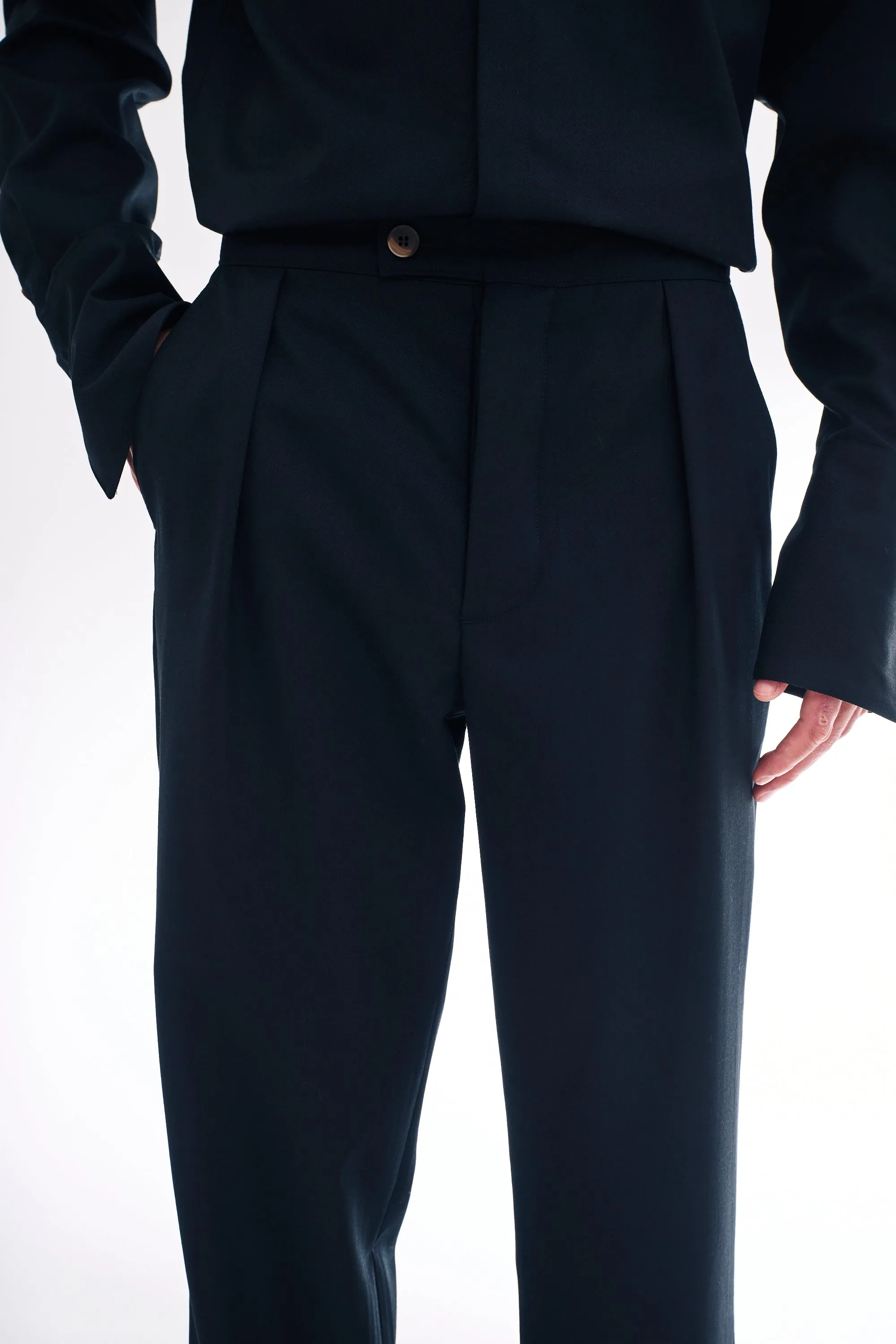 Classic Pleat Trouser