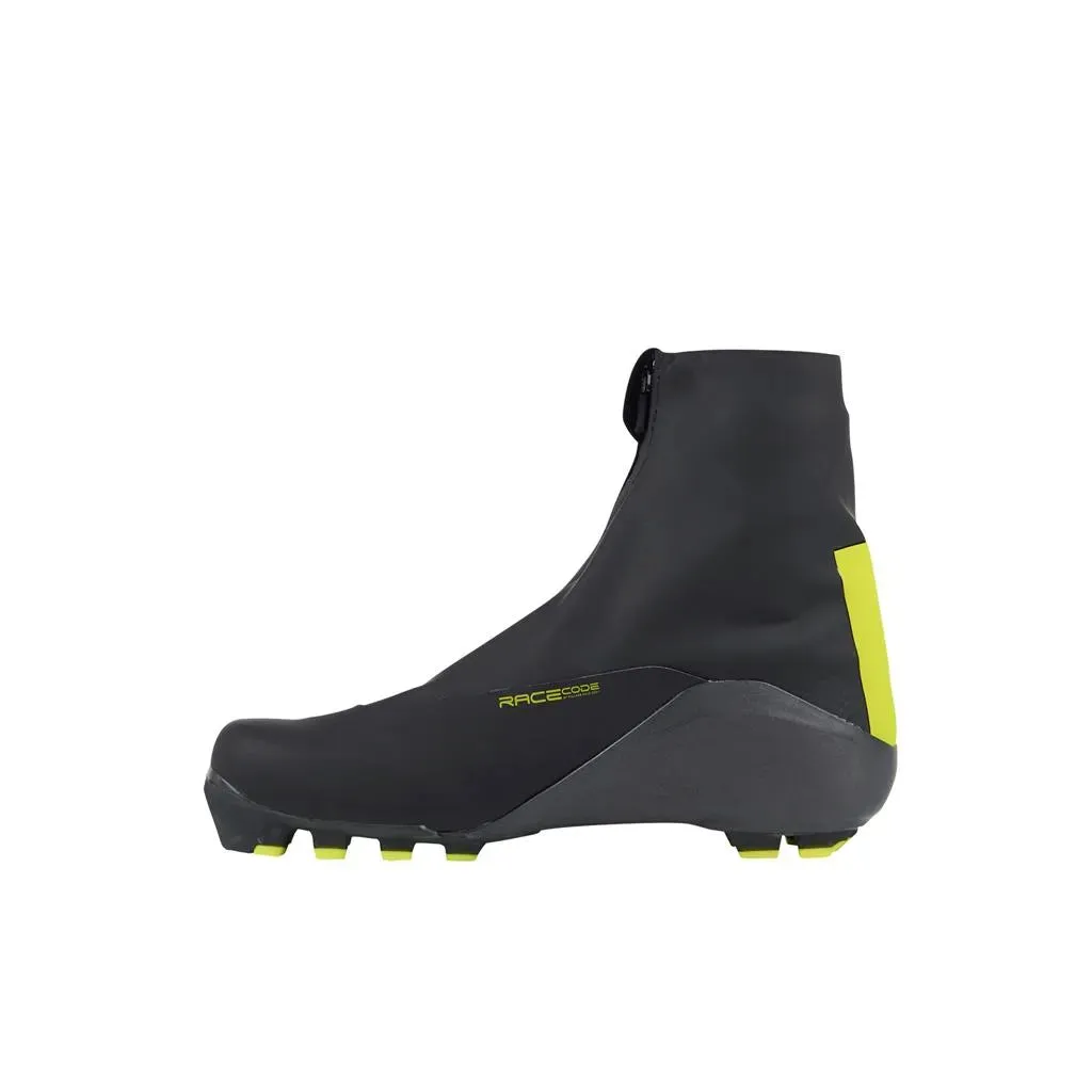 Fischer Carbonlite Classic Boot 2025