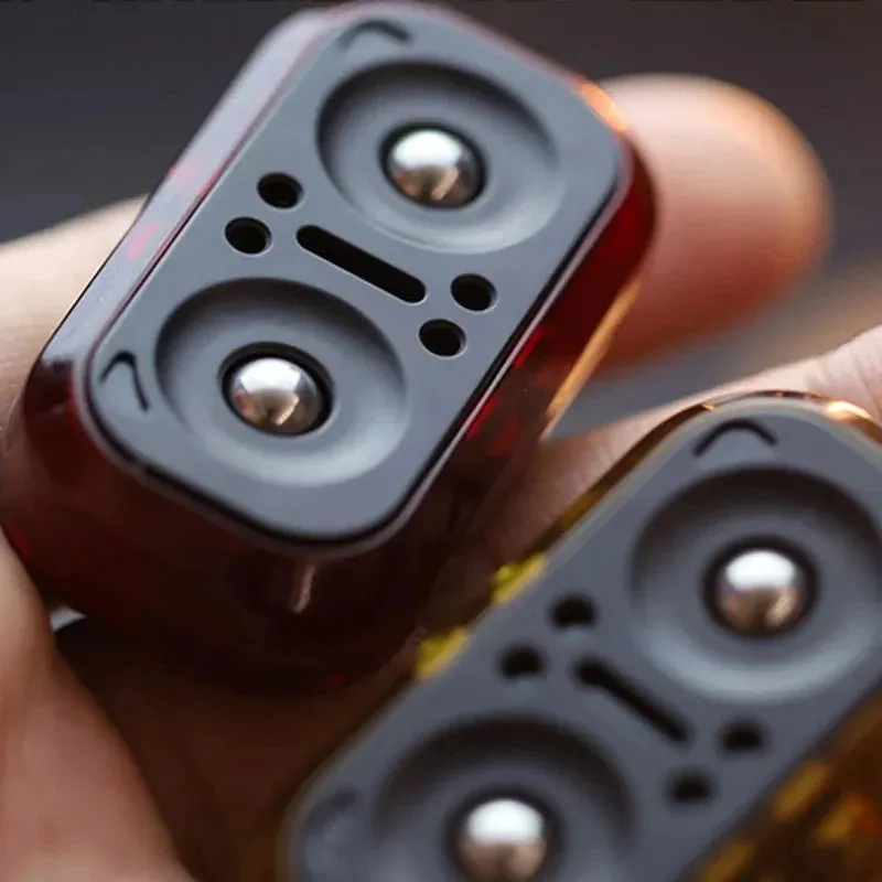Owl Rotates Push Fidget
