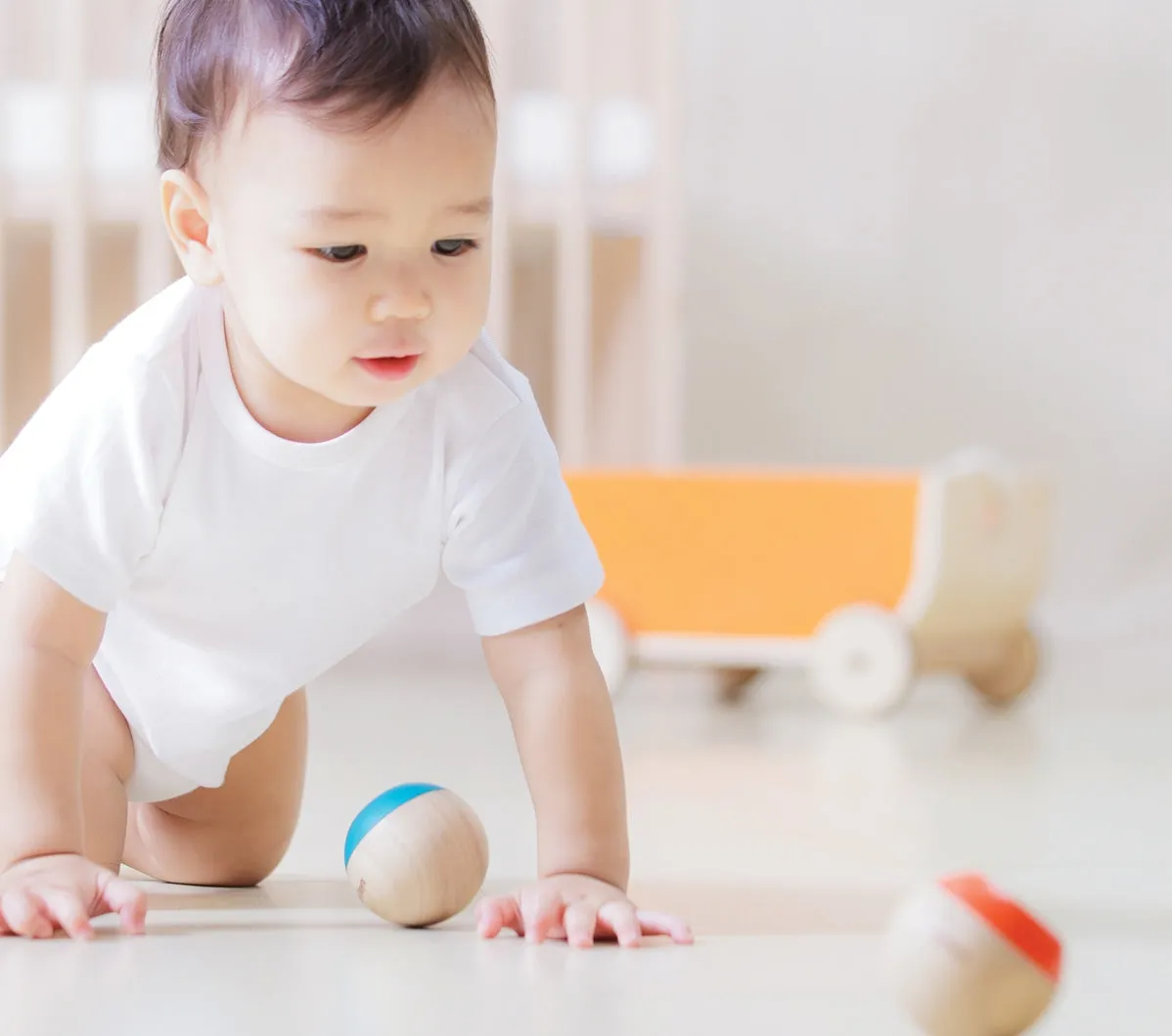 Plan Toys - Sensory Tumbling Faces