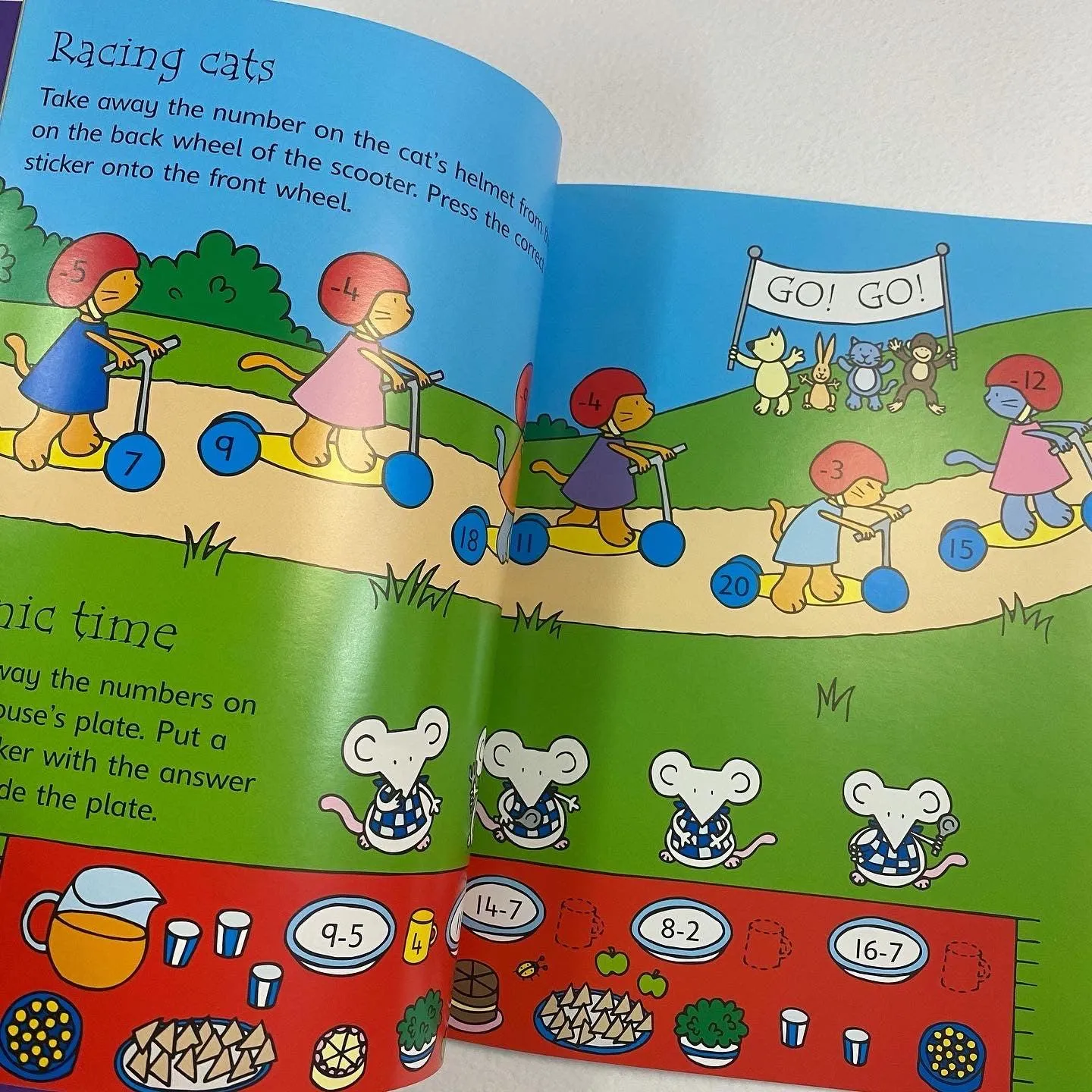 Taking Away (Usborne Sticker Maths)